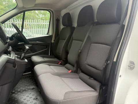 Renault Trafic SL28 BUSINESS PLUS DCI 20