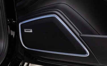 Porsche Panamera TURBO PDK 17