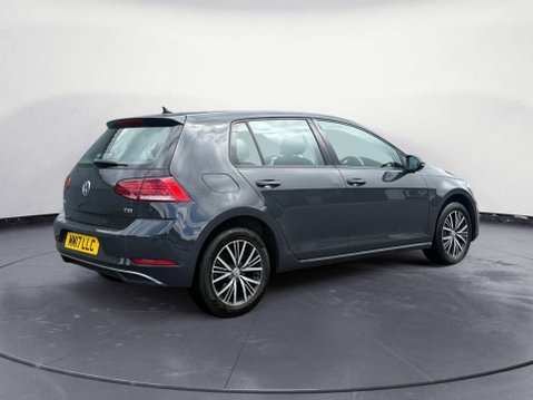 Volkswagen Golf 1.0 Golf SE TSi BlueMotion Technology 5dr 5