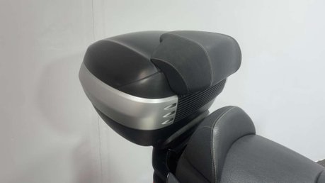 Piaggio MP3 LT SPORT 2015 ONLY 23K RIDE ON A CAR LICENCE TRIKE 3 WHEELER BIKE 8