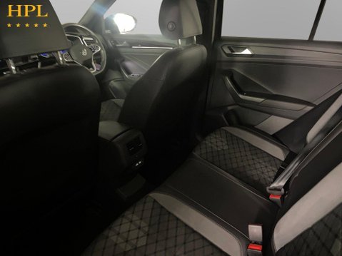 Volkswagen T-Roc 1.5 TSI R-Line SUV 5dr Petrol Manual Euro 6 (s/s) (150 ps) Air Con - Alloys 19