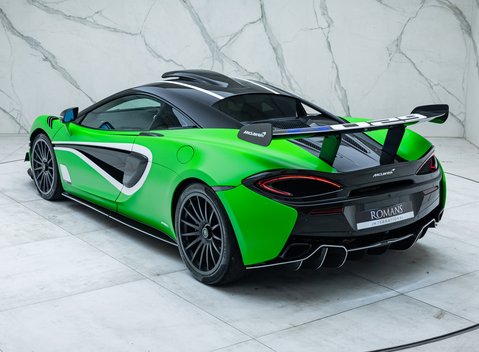 McLaren 620R 12