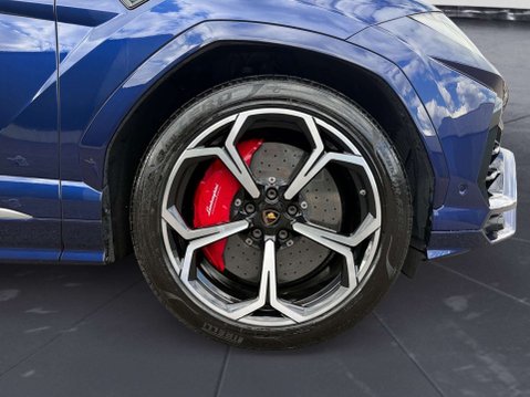 Lamborghini Urus 4.0 Urus V8 Auto 4WD 5dr 14