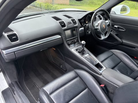 Porsche Cayman 24V 17