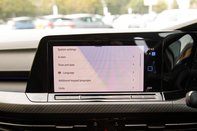 Volkswagen Golf R-LINE ETSI DSG 25