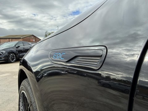 Mercedes-Benz EQC EQC 400 80kWh AMG Line (Premium Plus) SUV 5dr Electric Auto 4MATIC (408 ps) 52