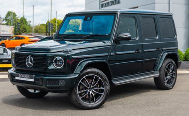 Mercedes-Benz G Class G400d AMG LINE PREMIUM PLUS 2