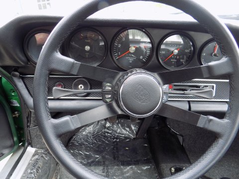 Porsche 911 T 2.2 LWB - LHD COUPE 21