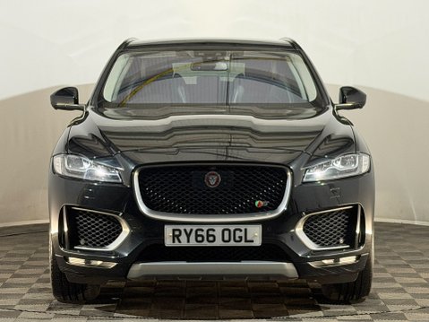 Jaguar F-Pace V6 S AWD 2