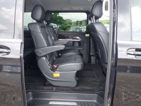 Mercedes-Benz V Class 2.2 V220d MPV 5dr Diesel G-Tronic+ Euro 6 (s/s) 8 Seat LWB (163 ps) 11