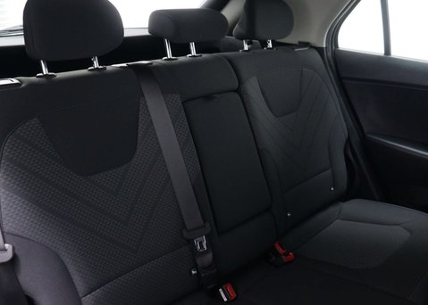 Kia Niro 1.6 Niro 2 HEV Semi-Auto 5dr 49