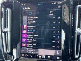 Volvo XC40 2.0 XC40 + B4 MHEV Auto 5dr 30