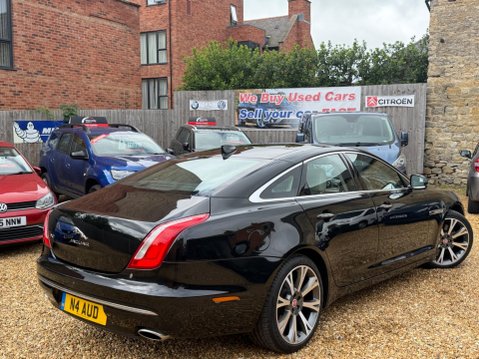 Jaguar XJ 3.0d V6 Portfolio Auto Euro 6 (s/s) 4dr 6