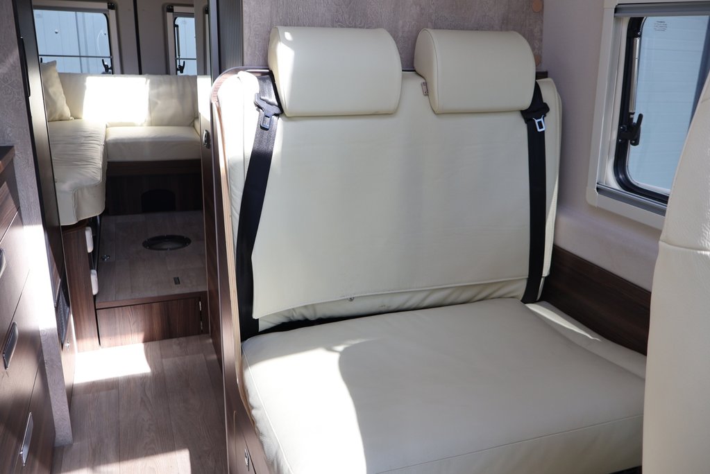 Fiat Ducato Laika 646 ECOVIP 180 BHP Auto huge factory upgrades cost new £98K    55