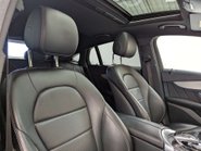 Mercedes-Benz GLC 2.1 GLC 220 D 4Matic AMG Line Premium+ Auto 4WD 5dr 29