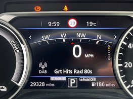 Nissan Juke 1.6 Juke Premiere Edition HEV CVT 5dr 26