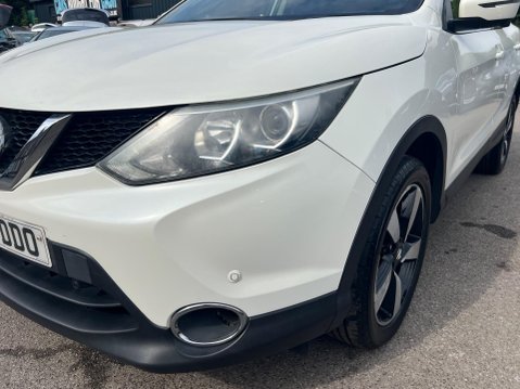 Nissan Qashqai 1.2 DIG-T n-tec+ XTRON 2WD Euro 6 (s/s) 5dr 11