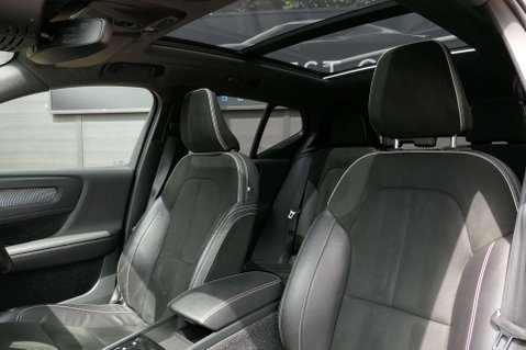 Volvo XC40 1.5 XC40 R-Design T4 Recharge Auto 5dr 25