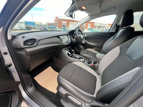 Vauxhall Grandland X 1.2 Grandland X SRi Nav T Automatic 5dr - NATIONAL DELIVERY* 47
