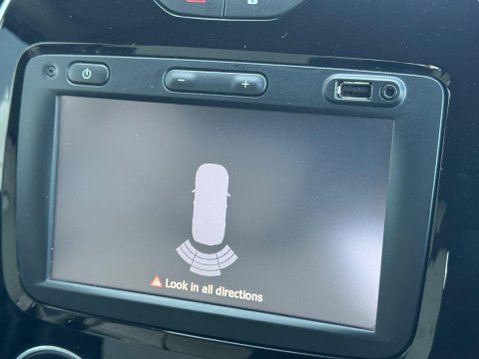 Renault Captur 1.5 dCi ENERGY Iconic EDC Euro 6 (s/s) 5dr 11