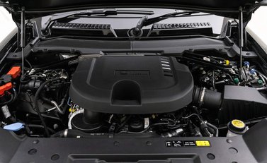 Land Rover Defender 3.0 D300 MHEV X Auto 4WD Euro 6 (s/s) 3dr 27