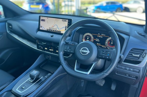 Nissan Qashqai DIG-T TEKNA DCT MHEV AUTO 14