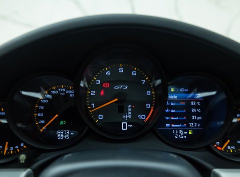 Porsche 911 GT3 (991.2) 19