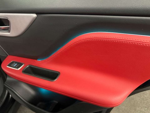 Jaguar F-Pace 2.0 F-Pace R-Sport D Auto 5dr 44