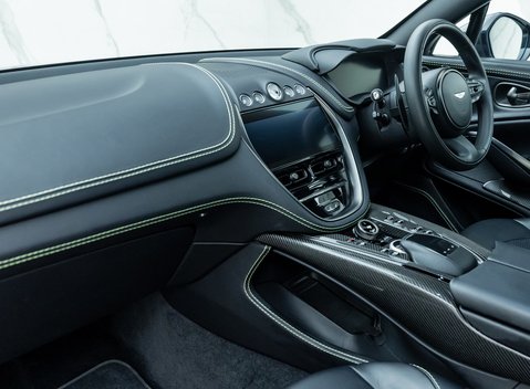Aston Martin DBX 707 17