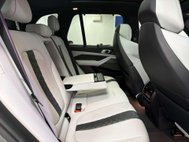 BMW X5 M 4.4i V8 Competition SUV 5dr Petrol Auto xDrive Euro 6 (s/s) (625 ps) 45