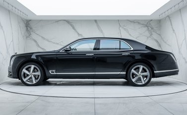 Bentley Mulsanne V8 SPEED 5