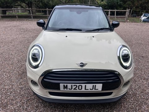 Mini Hatch 1.5 Cooper Classic Steptronic Euro 6 (s/s) 5dr 4