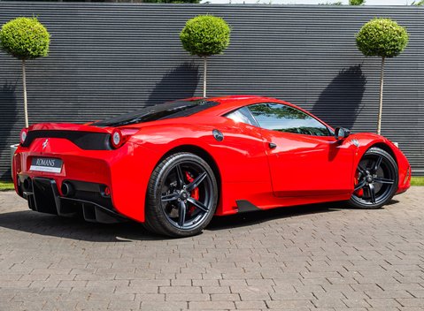 Ferrari 458 Speciale 4