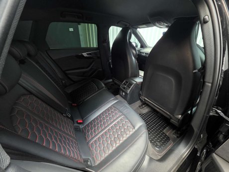 Audi RS4 2.9 TFSI V6 Estate 5dr Petrol Tiptronic quattro Euro 6 (s/s) (450 ps) 18