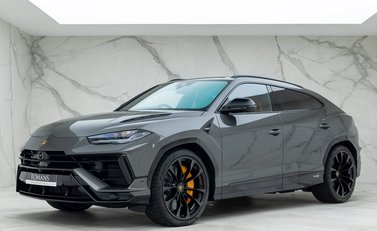 Lamborghini Urus S 6