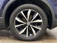 Volkswagen T-Roc 1.0 T-Roc Design TSi 5dr 5
