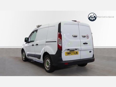 Ford Transit Connect 1.5 TDCi 220 L1 H1 5dr 4
