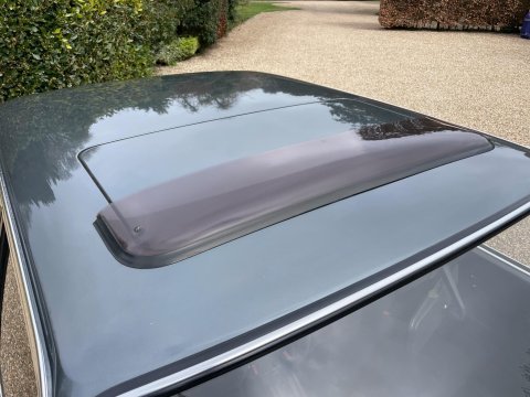 BMW 5 Series E28 518i Saloon 32