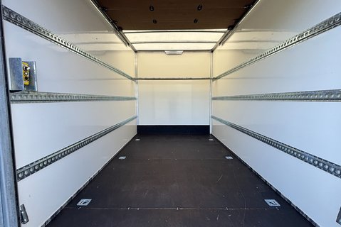 Citroen Relay 35 L3 130ps Luton with Tail Lift - Air Con 12