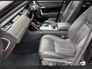 Land Rover Range Rover Velar 3.0 Range Rover Velar R-Dynamic HSE D300 Auto 4WD 5dr 11