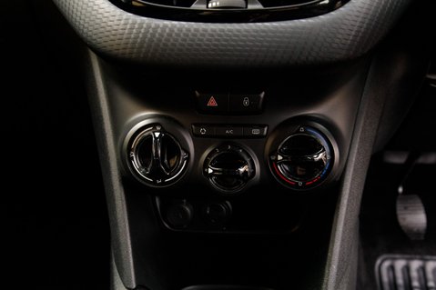 Peugeot 208 ACTIVE 30