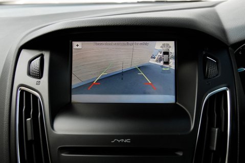 Ford Focus TITANIUM X 29