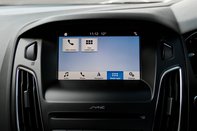 Ford Focus TITANIUM X 26