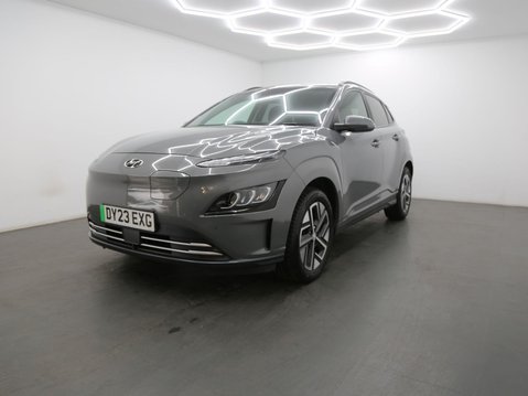 Hyundai KONA 39kWh Premium Auto 5dr (10.5kW Charger) 3