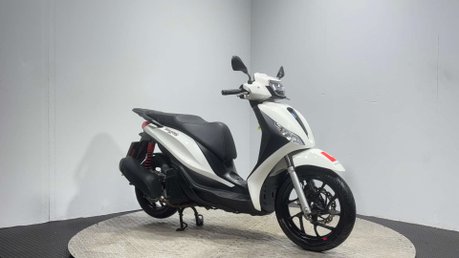 Piaggio Medley 2023 ONLY 4K 125CC LEARNER SCOOTER 15 BHP NEW MOT WARRANTY 3