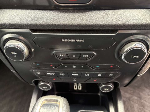 Ford Ranger 2.0 EcoBlue Wildtrak Pickup Double Cab 4dr Diesel Auto 4WD Euro 6 (s/s) (21 31