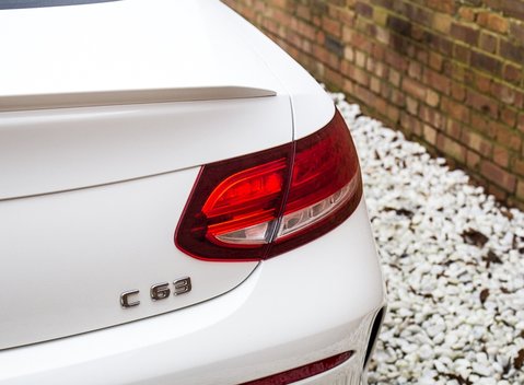 Mercedes-Benz C Class C63 Coupe 21