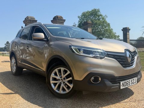 Renault Kadjar 1.2 TCe Dynamique Nav SUV 5dr Petrol Manual Euro 6 (s/s) (130 ps) 4