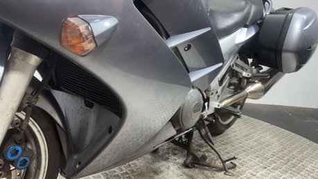 Yamaha FJR1300 2003 GOOD RUNNING SPORTS TOURER PROJECT BIKE 1300CC 18