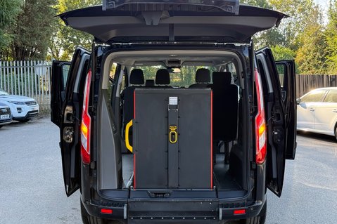 Ford Tourneo Custom 310 TITANIUM L1 - WAV - WHEELCHAIR ACCESSIBLE - LOW MILEAGE - NEW CLUTCH 7